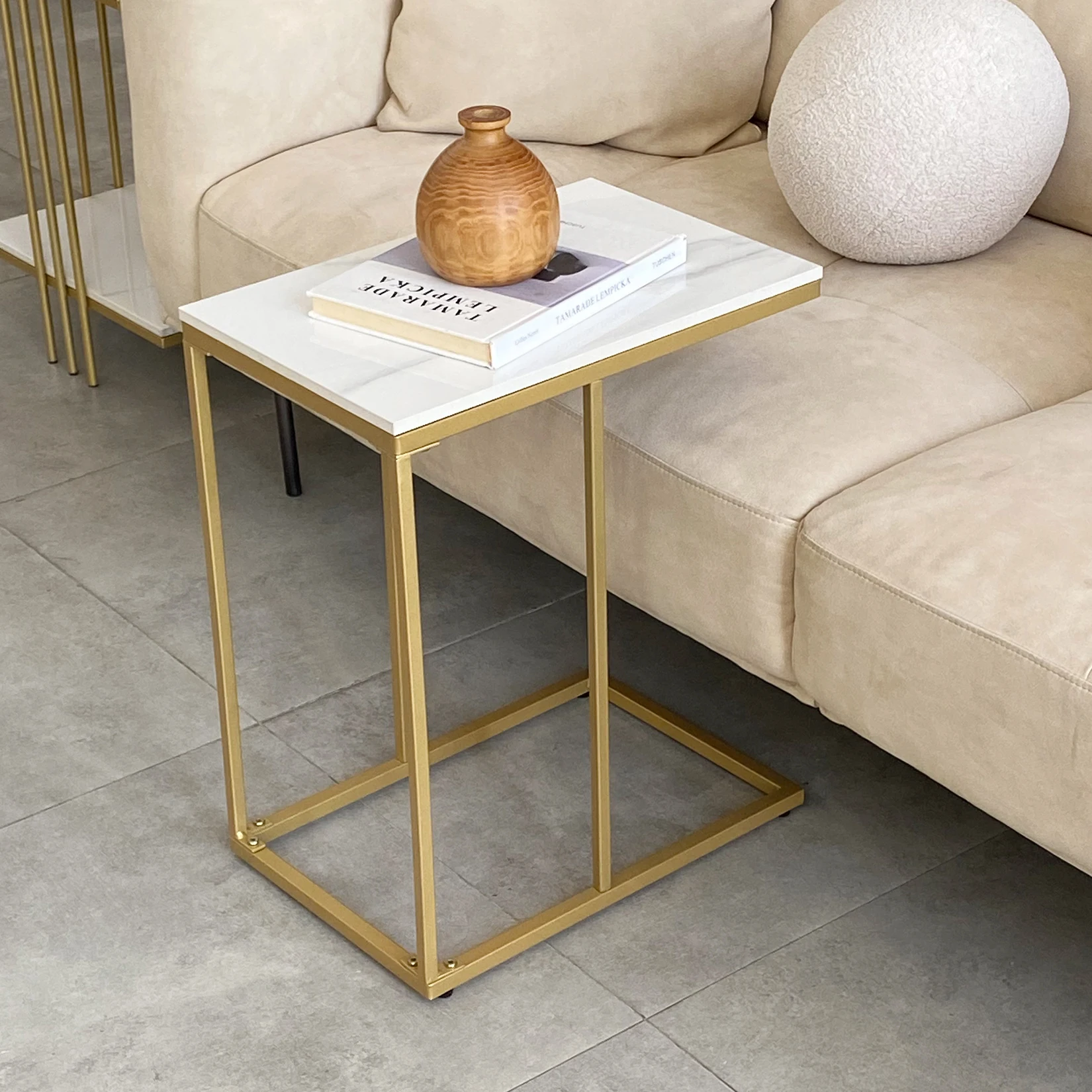 Marble Side End Table, C Shape - Desk Setup Minimalist recension och pris